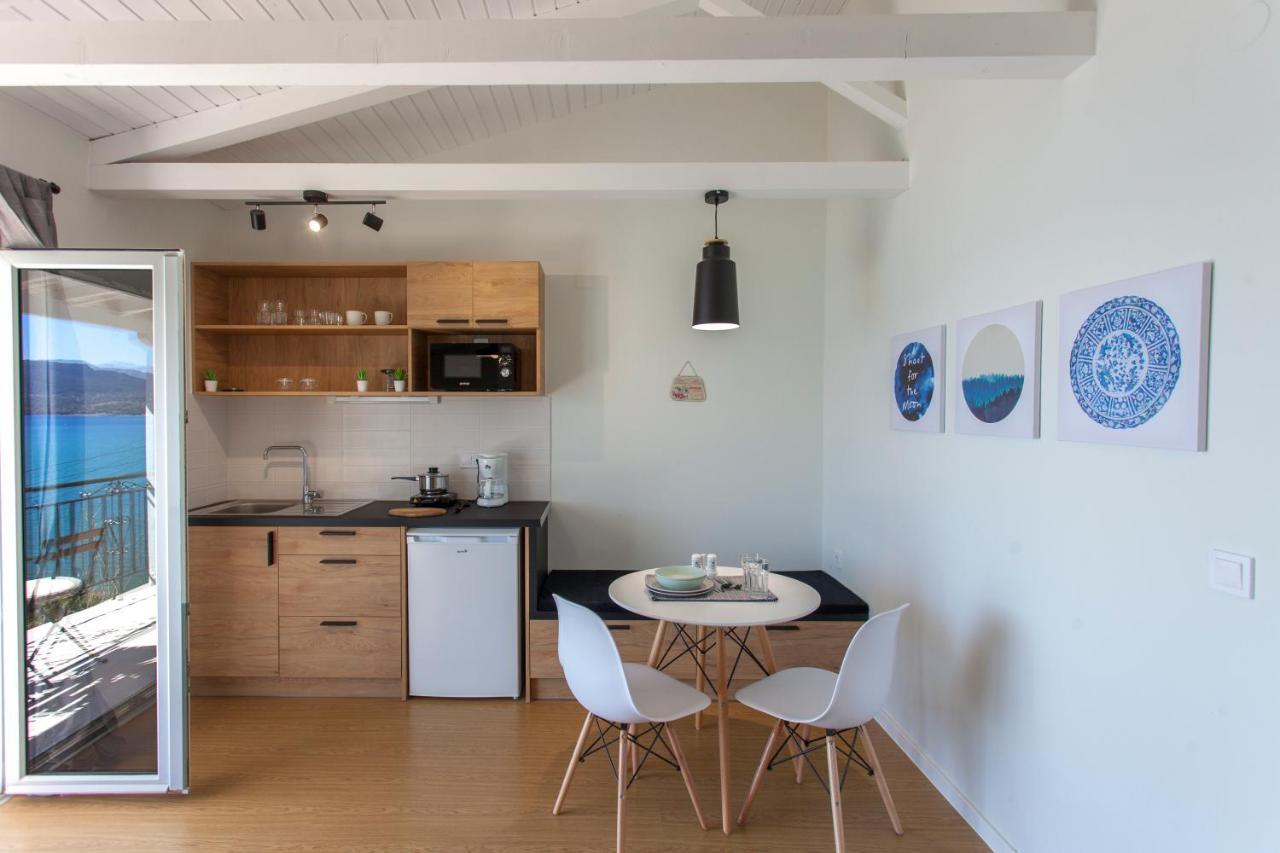 Waterfront Apartment Lygia (Lefkada)